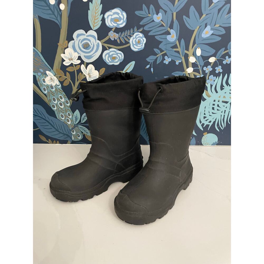 Unisex Wool‑Lined Winter Boots – Kids Size 11, Black